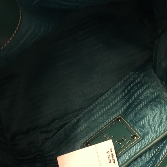 Prada used bag - Picture 4 of 6